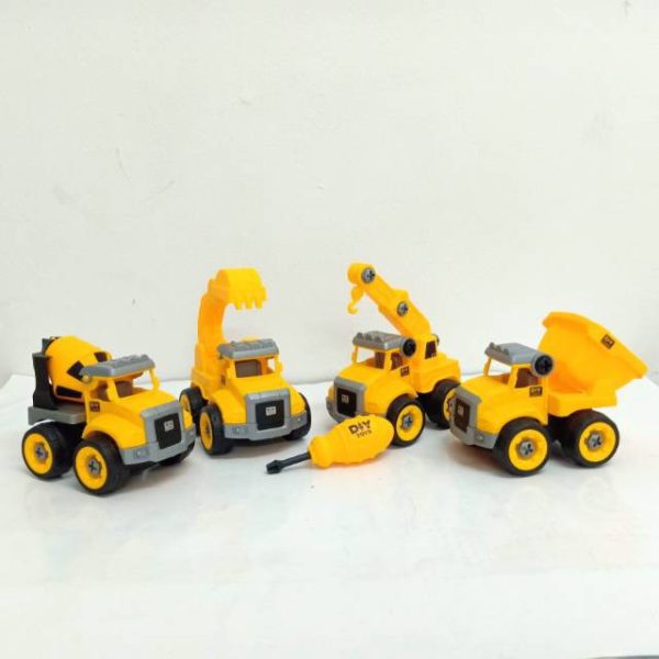 Mainan Mobil Truk Konstruksi DIY Assembling 4 in 1 Engineering Trucks